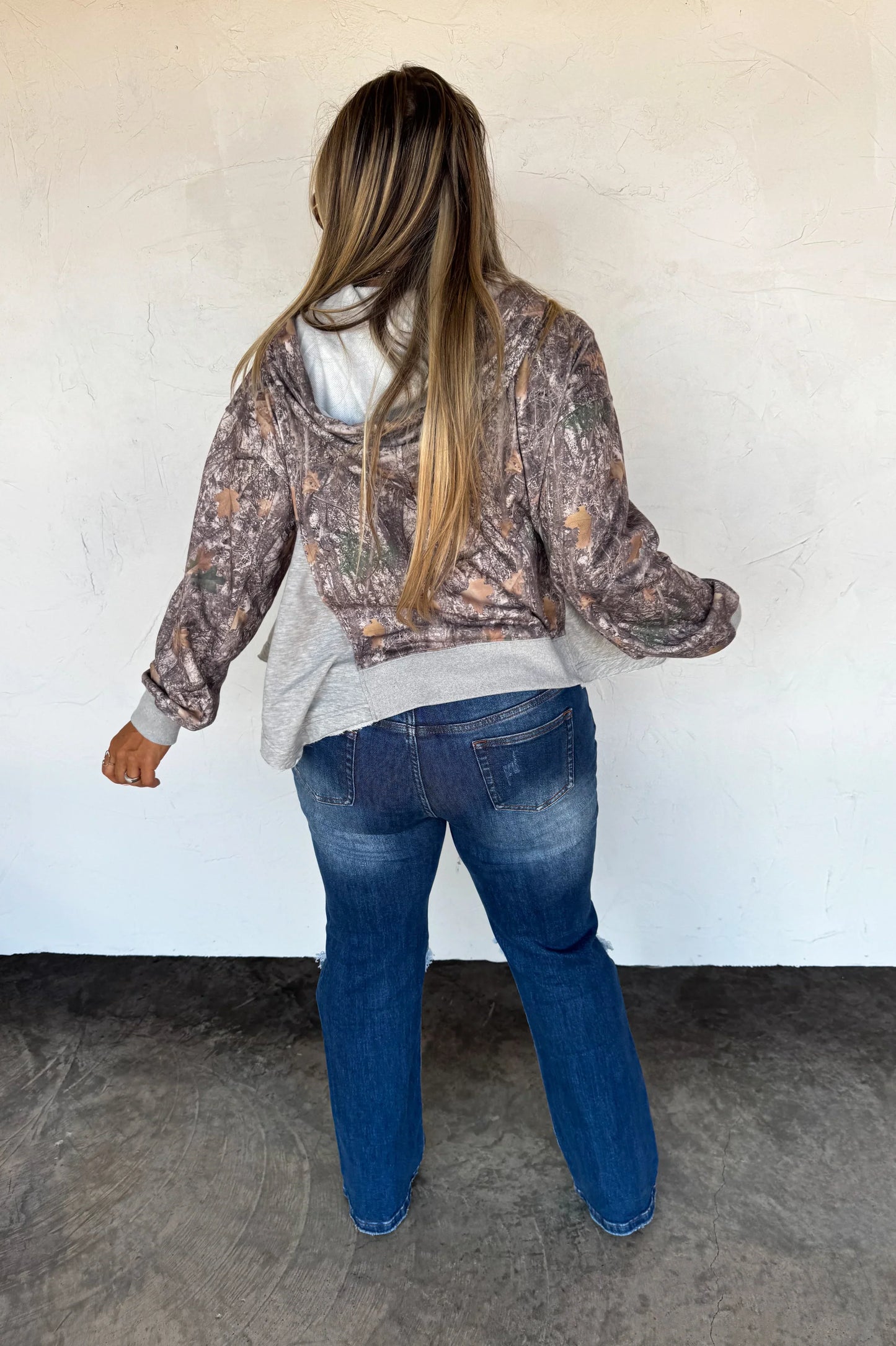 PREORDER: The Hunter Half Zip Hoodie Pullover